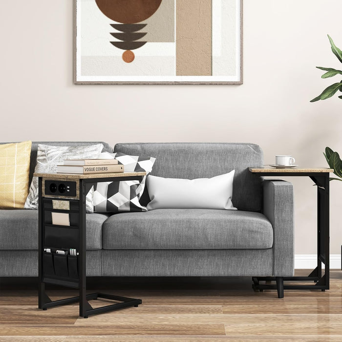 Set di 2 Tavolini a Forma di C, Tavolino da Divano e Letto in Metallo con 2 Prese Elettriche, 2 Porte USB e Tasca Laterale, Comodino per Piccoli Spazi, Salotto e Camera da Letto