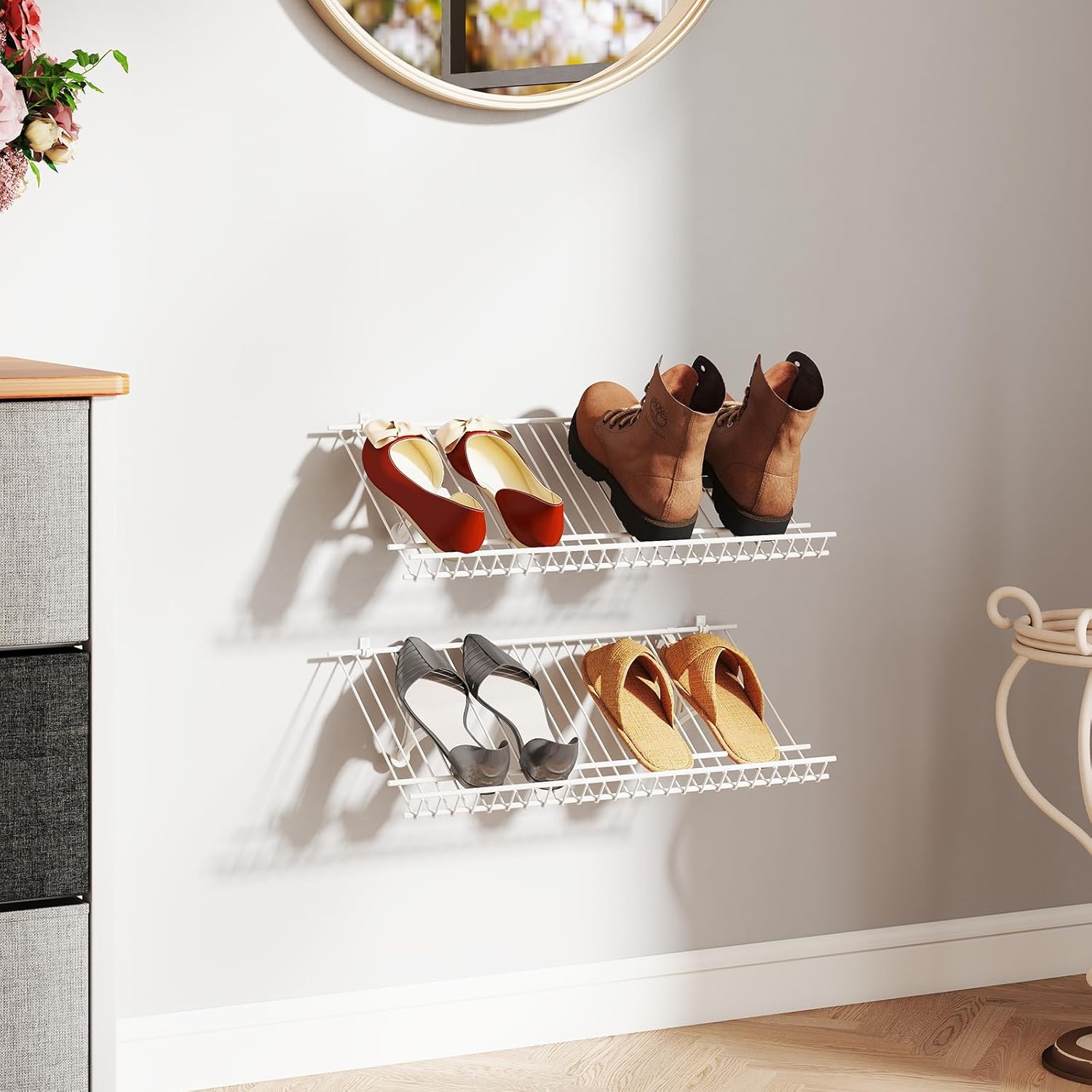 Set di 2 Scaffali a Muro, 61 cm Porta Scarpe in Metallo, Kit Organizzatore di Stoccaggio, 4 Supporti in PVC, Unità di Mensole Personalizzabile per Lavanderia Camera da Letto, 61x30x2,5 cm