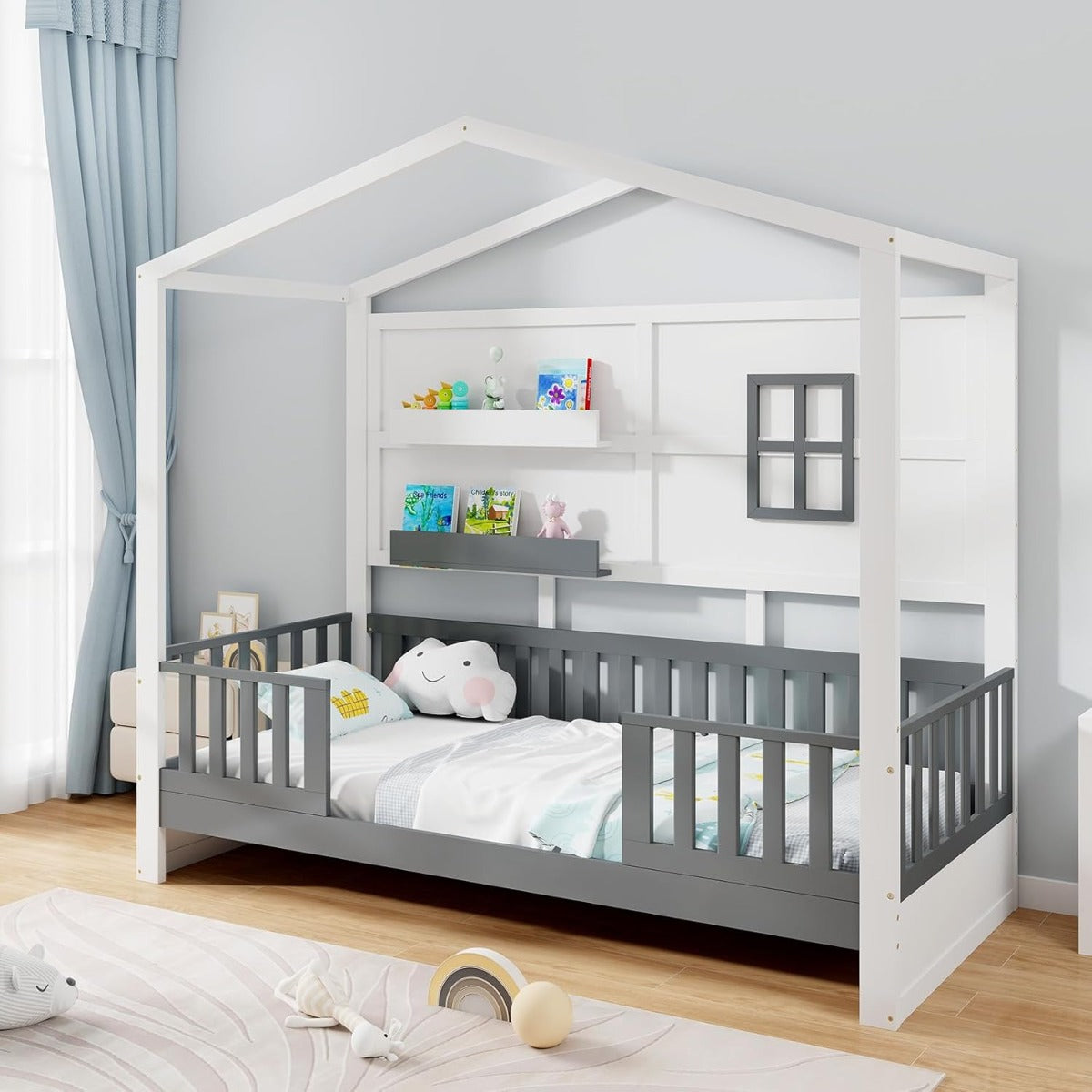 Letto montessori a terra con 2 ripiani e paracolpi-Letto a forma di casa con finestra e recinzione Bianco e Grigio