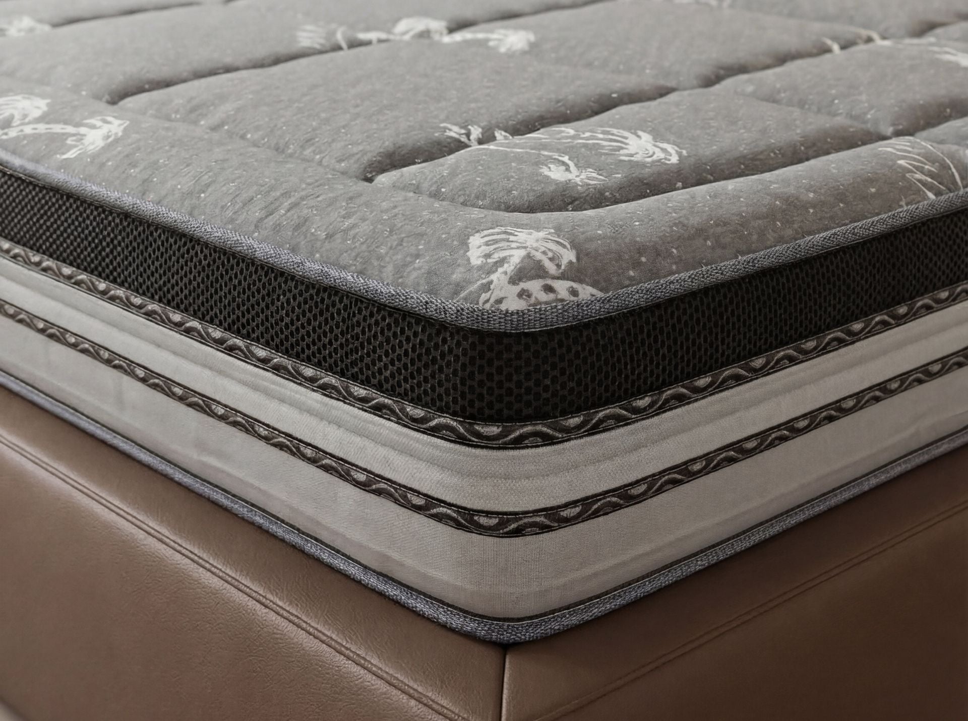 Materasso ibrido in lattice naturale con molle insacchettate indipendenti 180x200