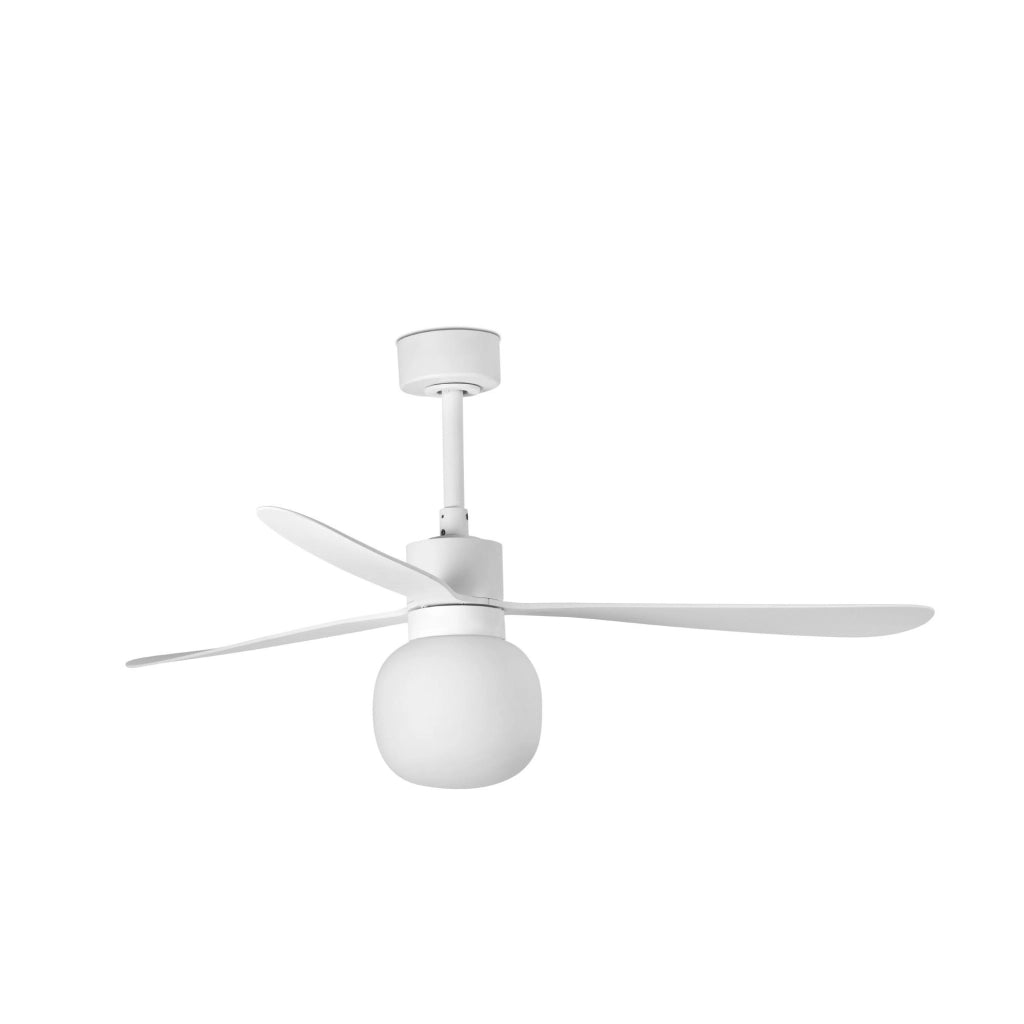 FARO Ventilatore da soffitto con motore DC 6 velocità e funzione inversa per soffitti inclinati, Bianco Opaco, Acciaio, FARO-337602W