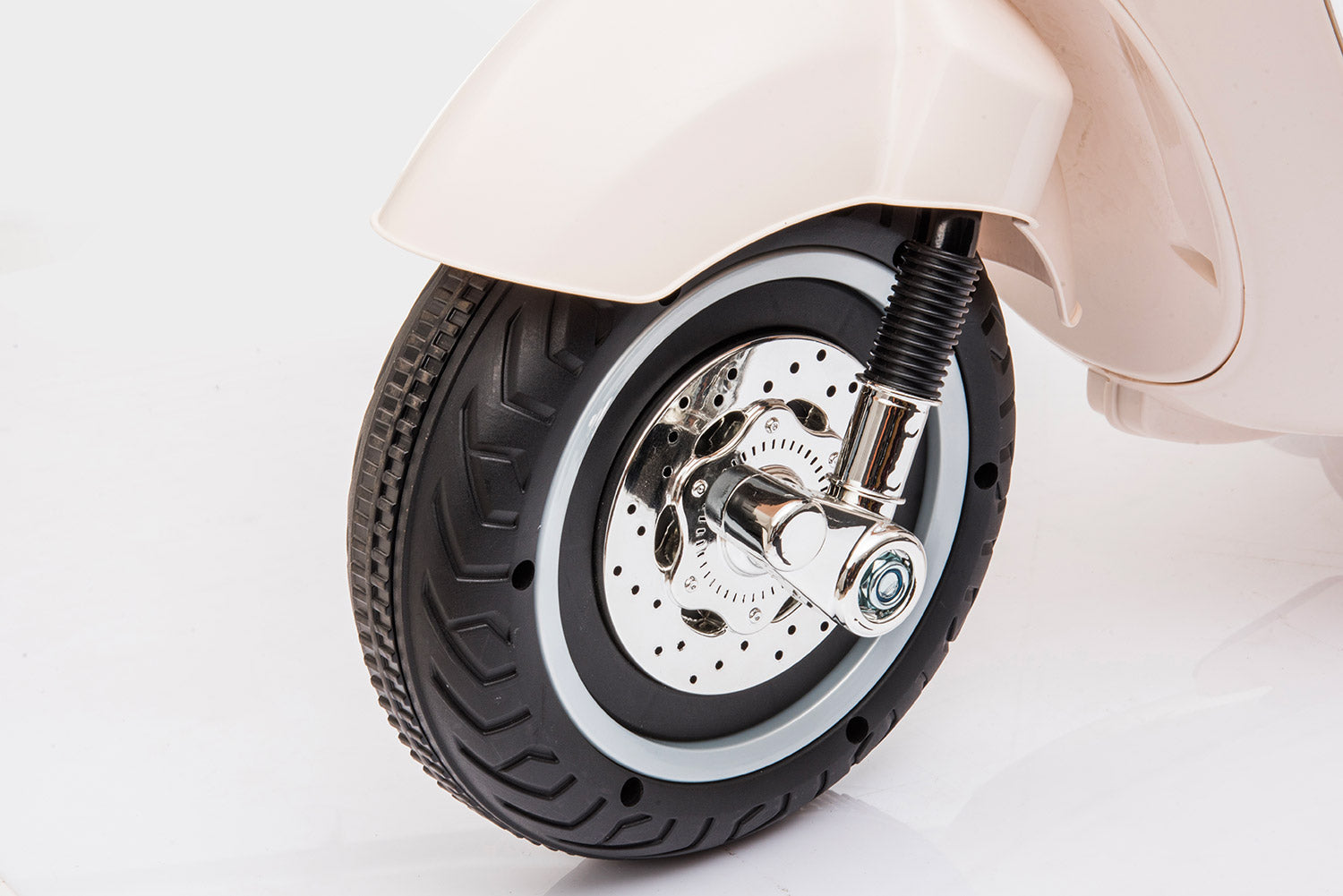 Piaggio Vespa 946 Elettrica 12V per Bambini Bianca