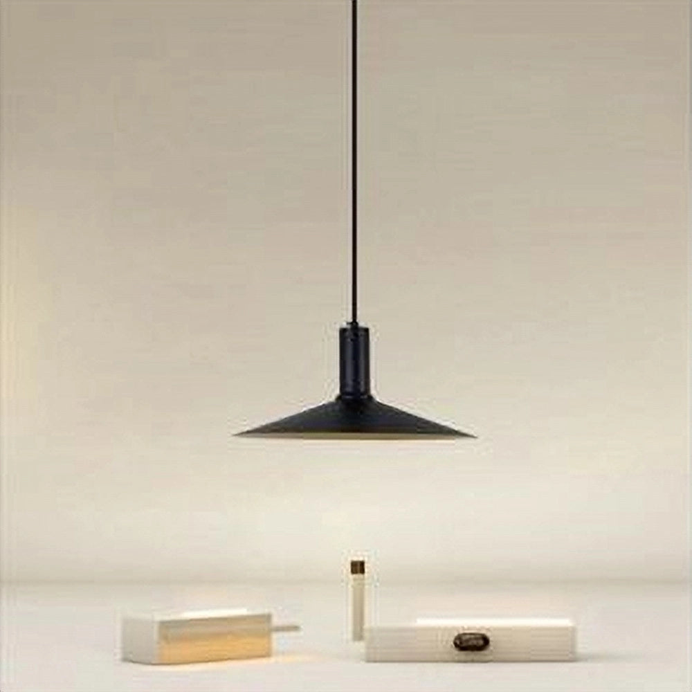 Trade Shop - Lampadario A Sospensione Moderno Con Paralume Conico In Ferro Nero Oro E27 33818 -
