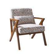 Poltrona scandinava in legno di hevea e stampa leopardo, leopardo