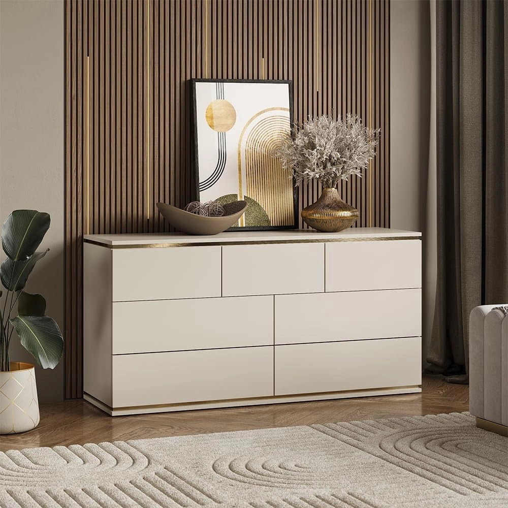 Cassettiera per camera da letto Linette, Cachemire, 139.8 x 70 cm con 7 cassetti, Meccanismo push-to-open per un'apertura silenziosa