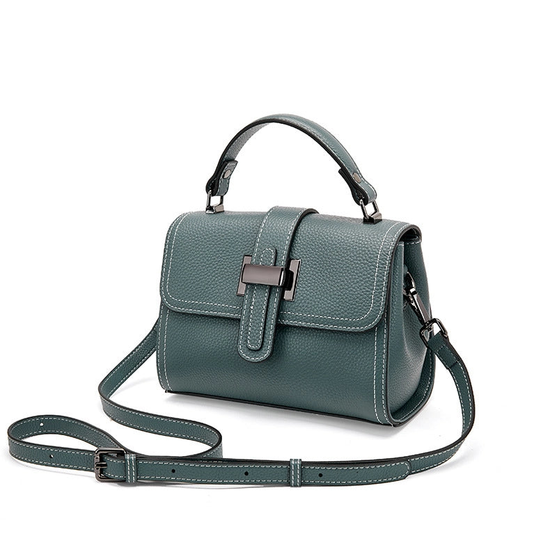 Borsa a mano da donna in vera pelle, colore blu.
