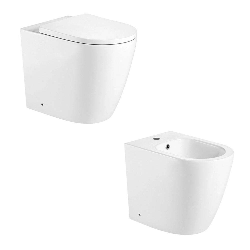 Sanitari filo muro P 56 cm in ceramica bianca con seduta ovale e scarico rimless Velora