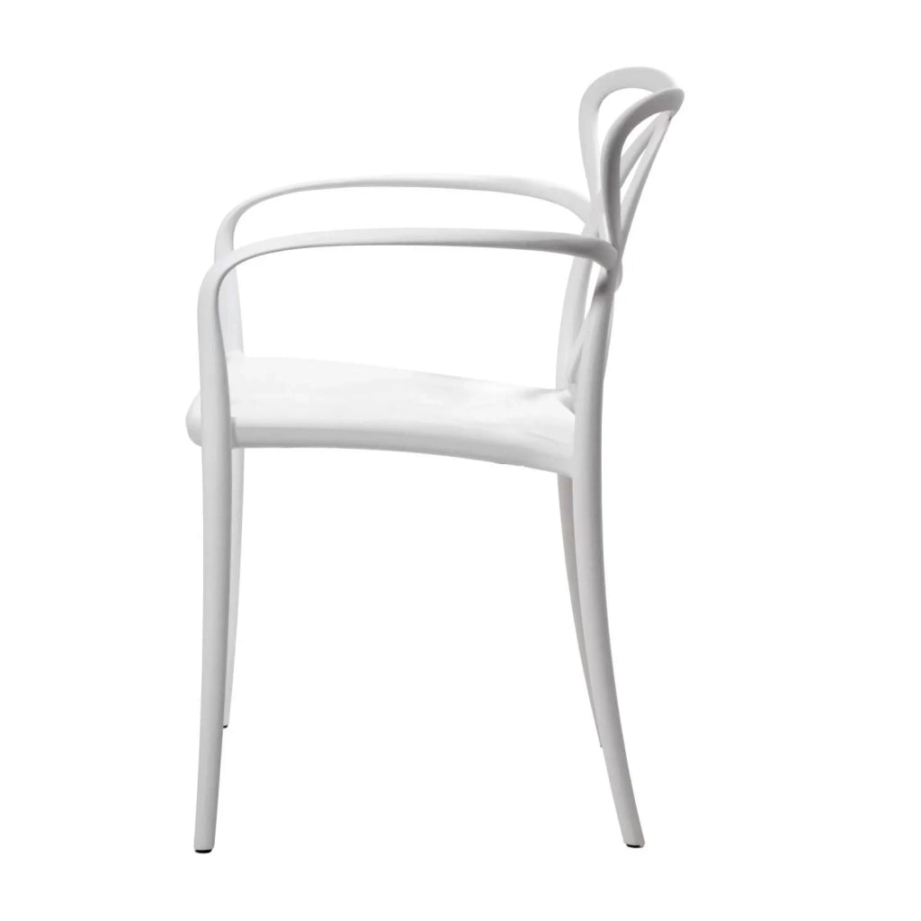 Set 04 sedie bianche con braccioli in polipropilene misura l55,5x56,5 h.82