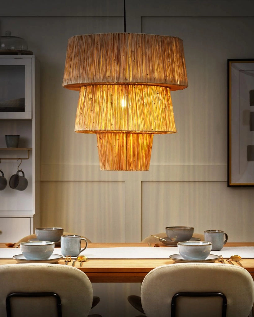 Lampada a sospensione con paralume in paglia naturale e base in ferro nero Lampada a sospensione in stile bohémien per il soggiorno, la camera da letto e il corridoio.