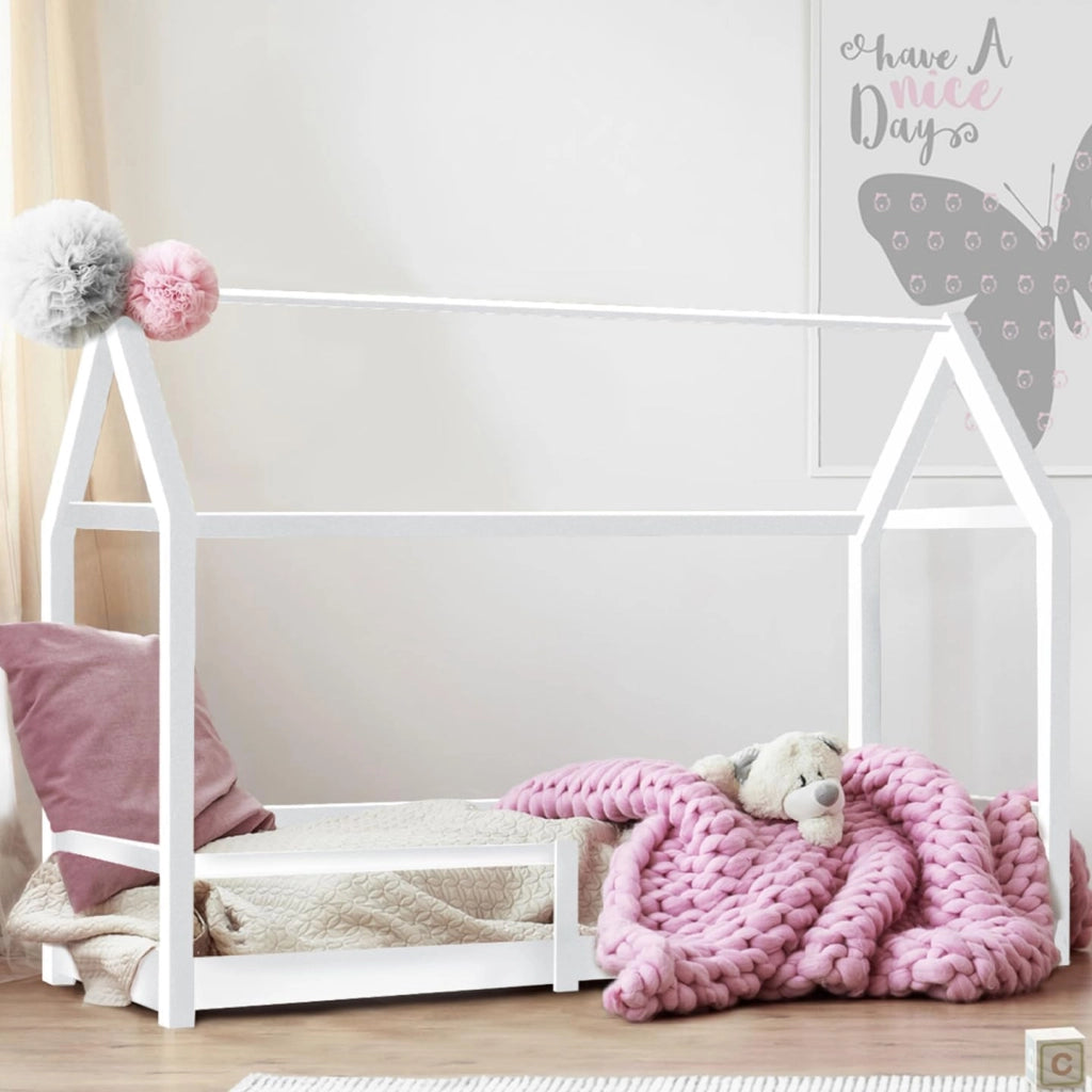 Letto a capanna per bambini NESSI 90 x 190 cm, bianco, con rete a doghe e sponde