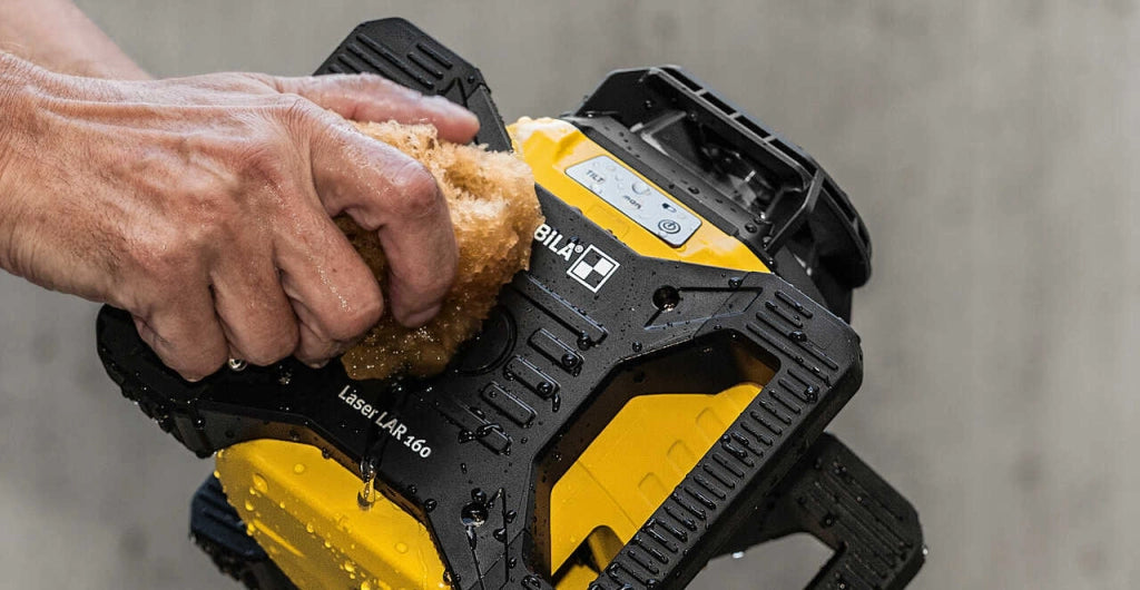 KIT LASER A ROTAZIONE AUTOMATICO LAR 160 SET 7 UNITA' +TREPPIEDI CON COLONNINA DI ELEVAZIONE + STADIA DI LIVELLAMENTO NL - STABILA