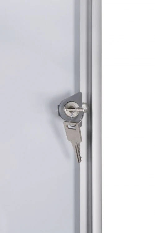 Bacheca Magnetica per INTERNI chiusura a chiave - 12 x A4
