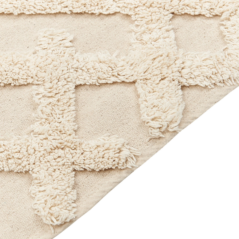 Tappeto in Cotone Beige 140 x 200 cm Minimalista Shaggy Trapuntato motivo Geometrico soggiorno camera da Letto