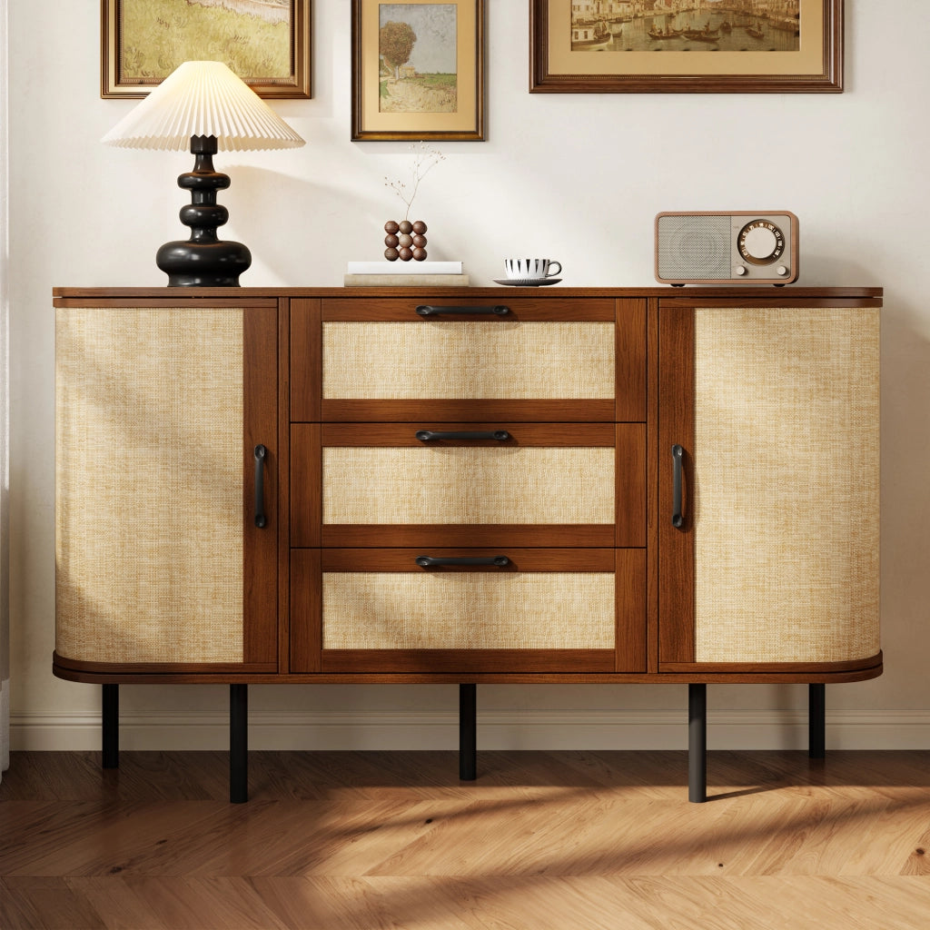 Credenza in MDF effetto noce 120x40x82 cm con 2 ante; 3 cassetti e ripiani regolabili