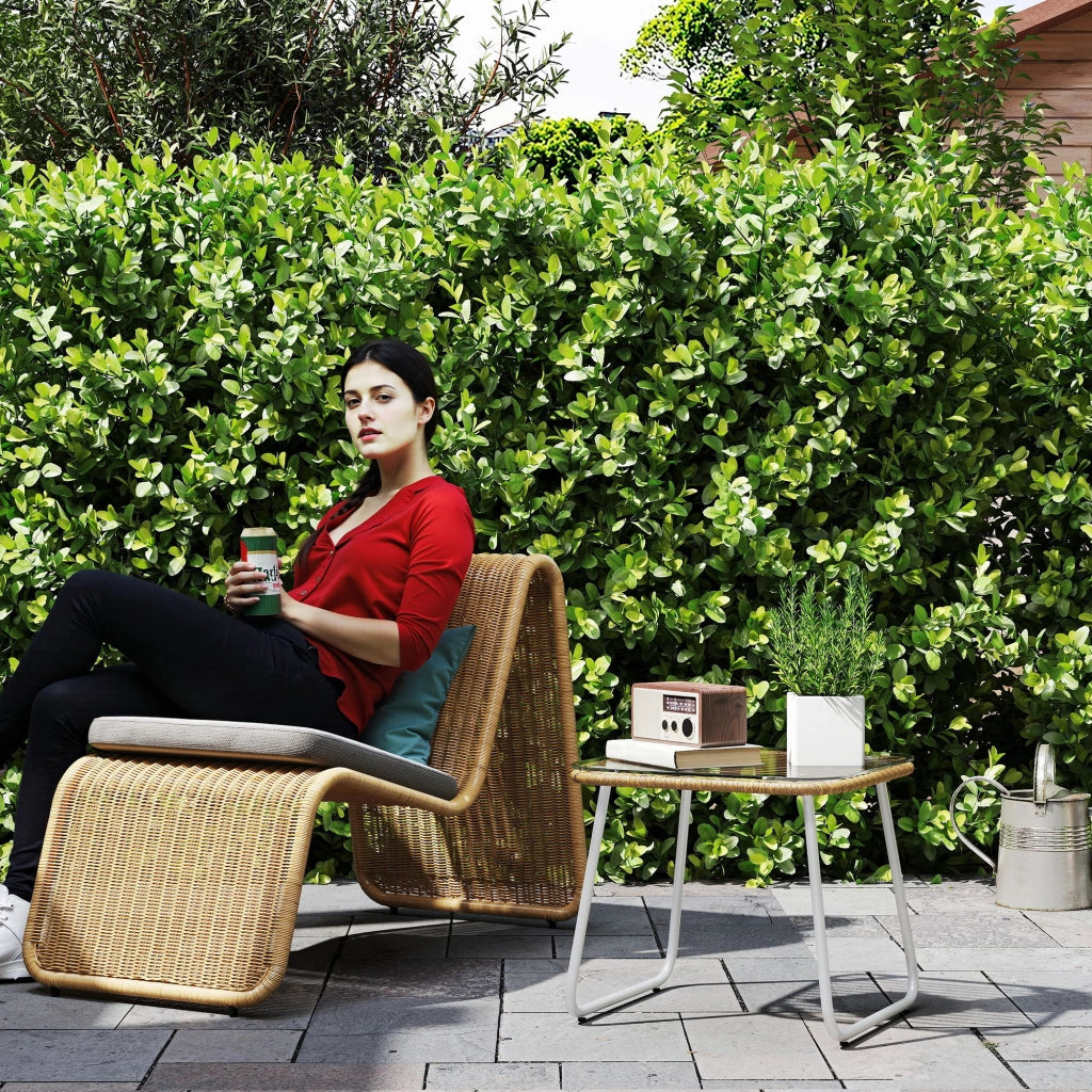Tavolo da giardino in rattan sintetico con piano in vetro temperato ¨C Minimal ¨C 50x50x44 cm naturale