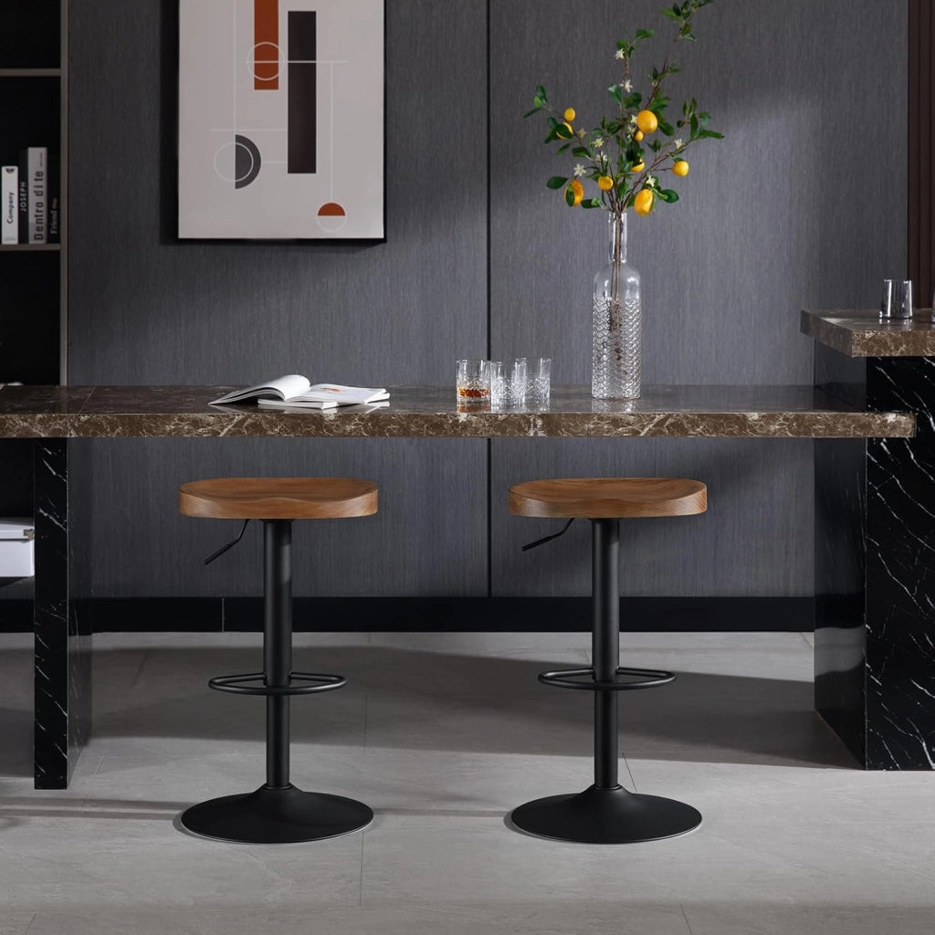 Sgabello da Bar, per Colazione in Legno Massiccio, Sgabello Cucina, Regolabile in Altezza, Sgabello Girevole a 360° con Poggiapiedi, Marrone, BH413br-1