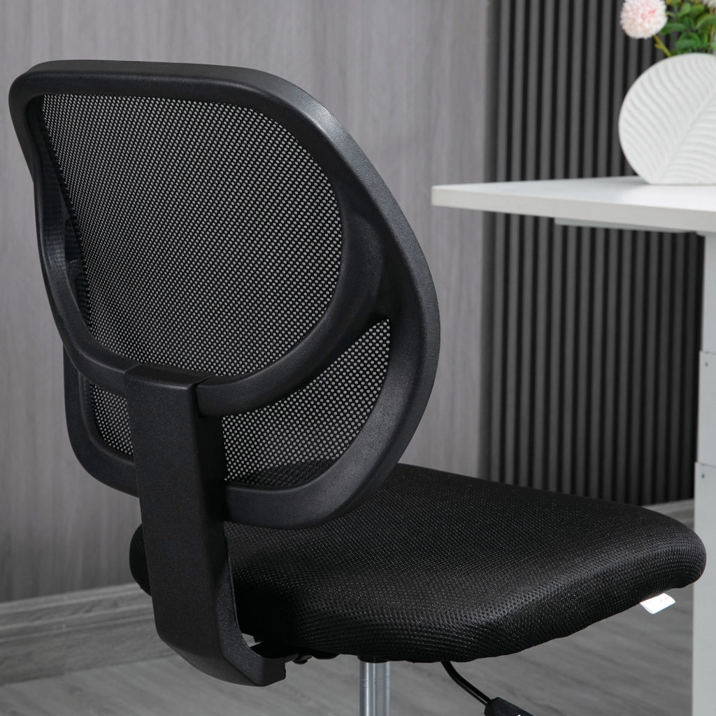 Sedia da ufficio ergonomica girevole con altezza regolabile poggiapiedi e schienale in rete nera