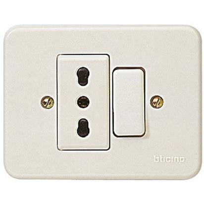 DEVIATORE DOMINO 6A + PRESA