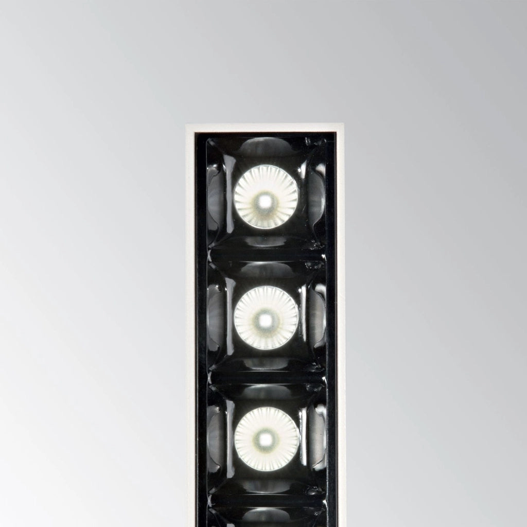 LIKA TRIMLESS INCASSO LED SMD OSRAM Alimentatore ONOFF incluso BIANCO E NERO 8 W 29° 500 lm 3000 K 3 LUCI