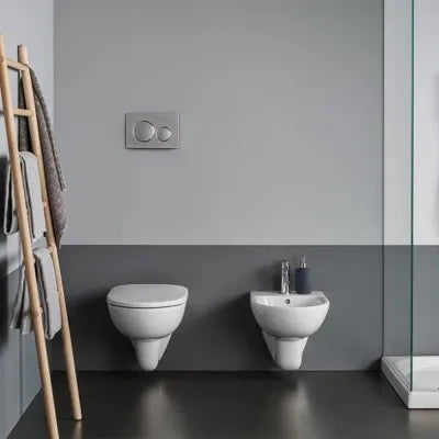 Sanitari sospesi Geberit con brida e copriwater originale  Selnova