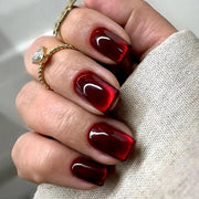 Set di unghie autoadesivi 24 pezzi con glitter rosso scuro - Unghie a forma di occhio di gatto quadrato per copertura completa