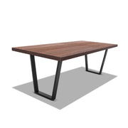 Tavolo da pranzo 160x90cm in legno e metallo con piedi trapezoidali e ripiano in colore legno teak