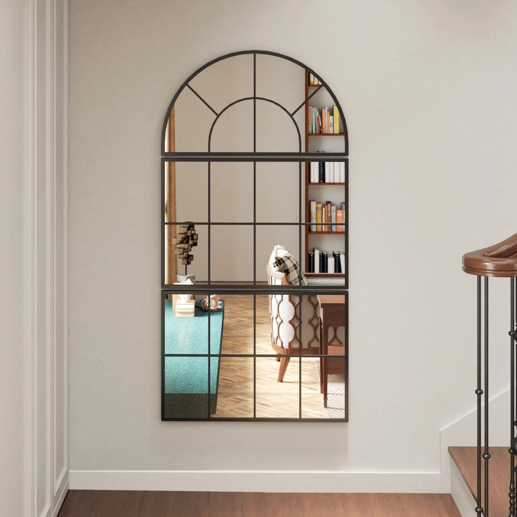 Specchio da parete a tre elementi ad arco con cornice in metallo nero