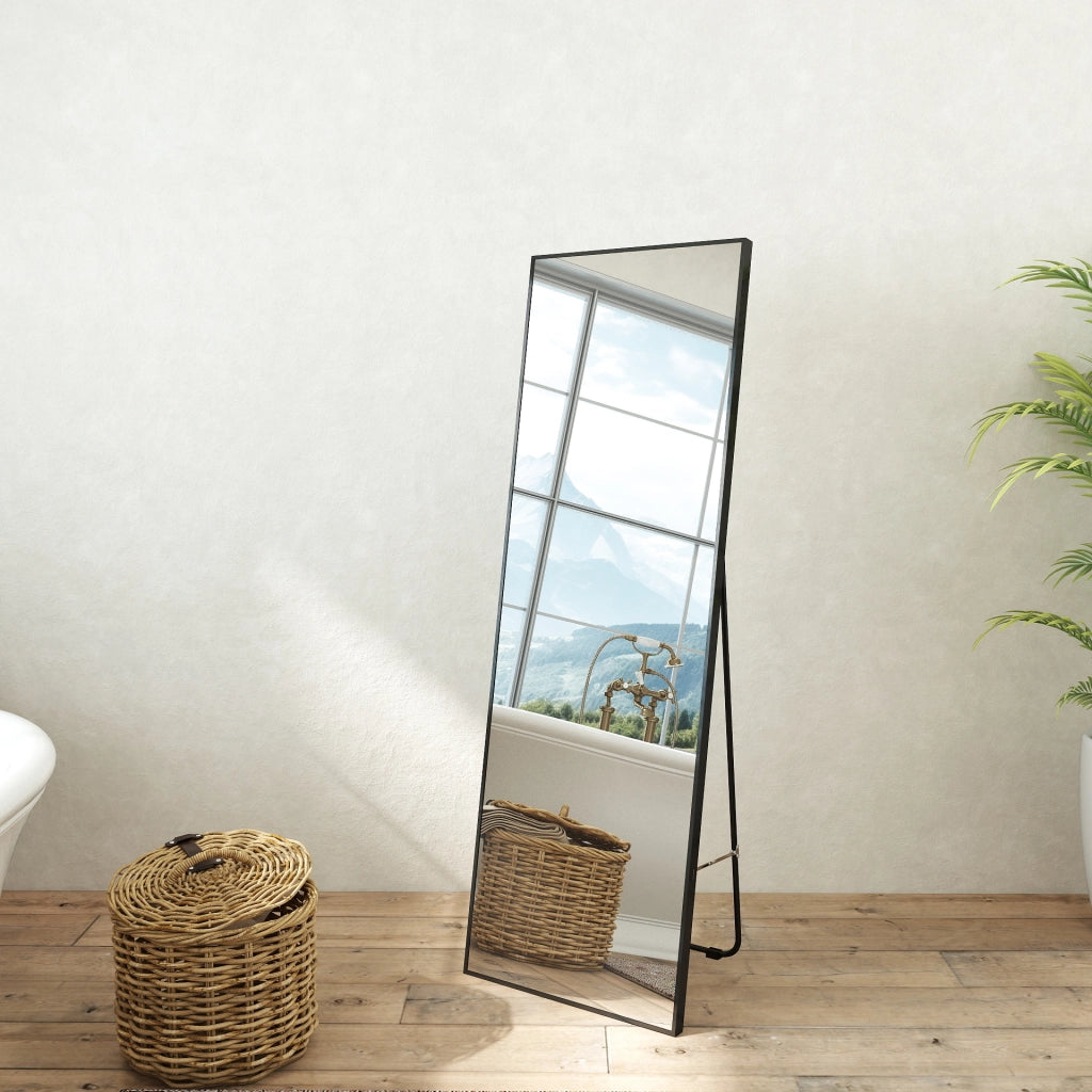 Specchio a corpo intero 160x50cm, design moderno e adatto per svariate scenari.