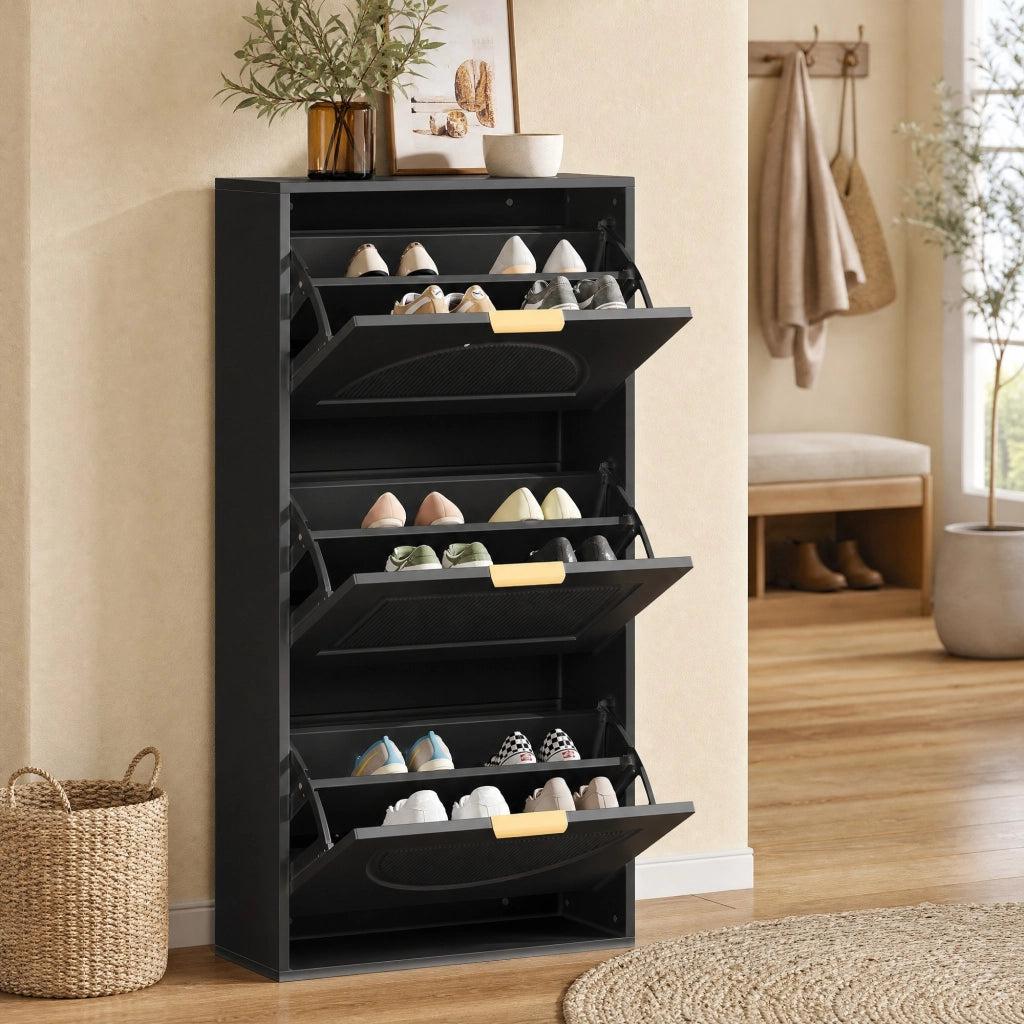Mobile portascarpe stretto con ribalta; 60x24x114 cm; in MDF e truciolare nero