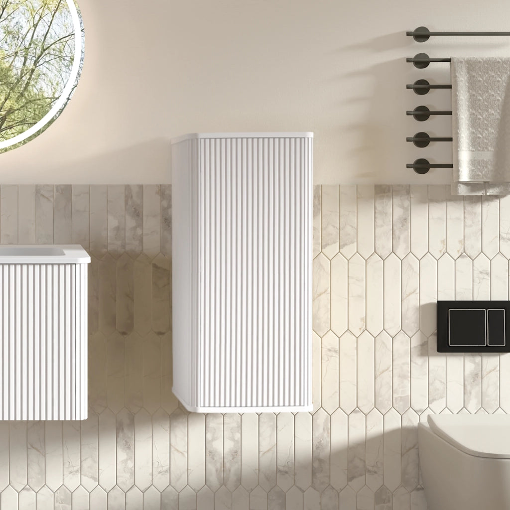 Armadietto da bagno con lavabo e mobile laterale, design moderno con scanalature, in MDF e solid surface, bianco