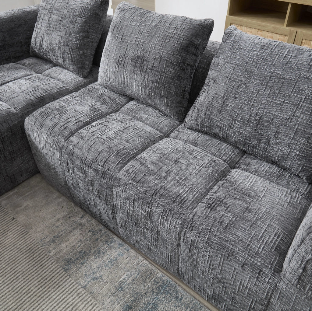 Divano modulare con chaise longue in chenille grigio; 250x158x60 cm; con tasche laterali