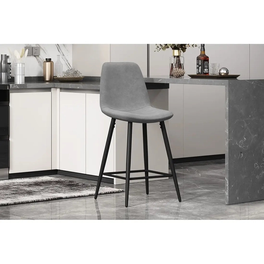 Sedia da bancone in velluto BOYLD, colore grigio