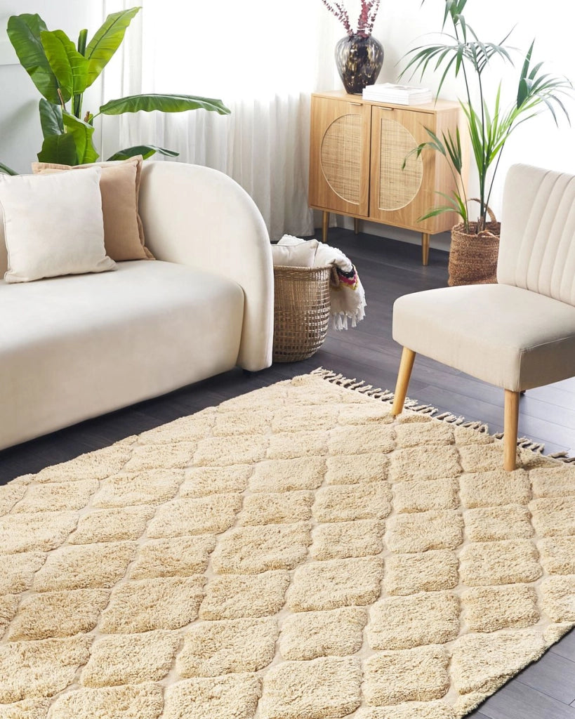 Tappeto beige in cotone trapuntato motivo geometrico con nappe 160 x 230 cm stile boho soggiorno camera da letto