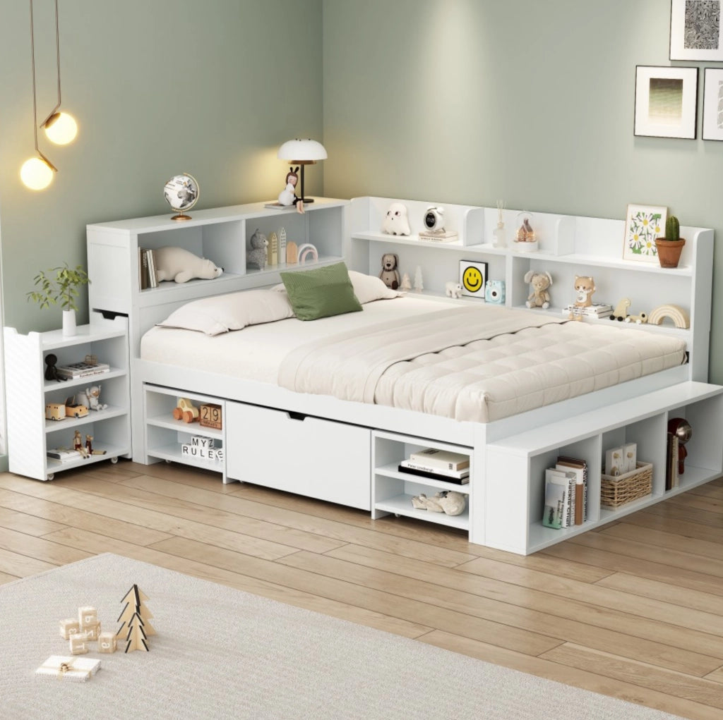 Letto per bambini 140 x 200 cm bianco con cassetti, libreria e armadi