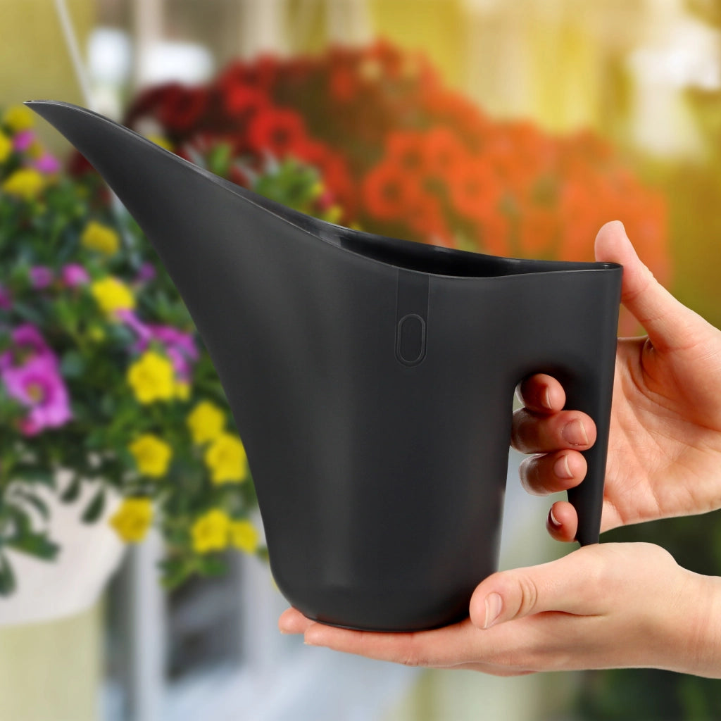 Annaffiatoio KADAX per giardino domestico, ideale per innaffiare fiori e piante, piccolo, in plastica, 1,2 litri.