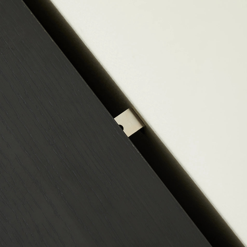 Credenza con ripiani regolabili; per soggiorno e cucina; in MDF; 169×40×80 cm; nero