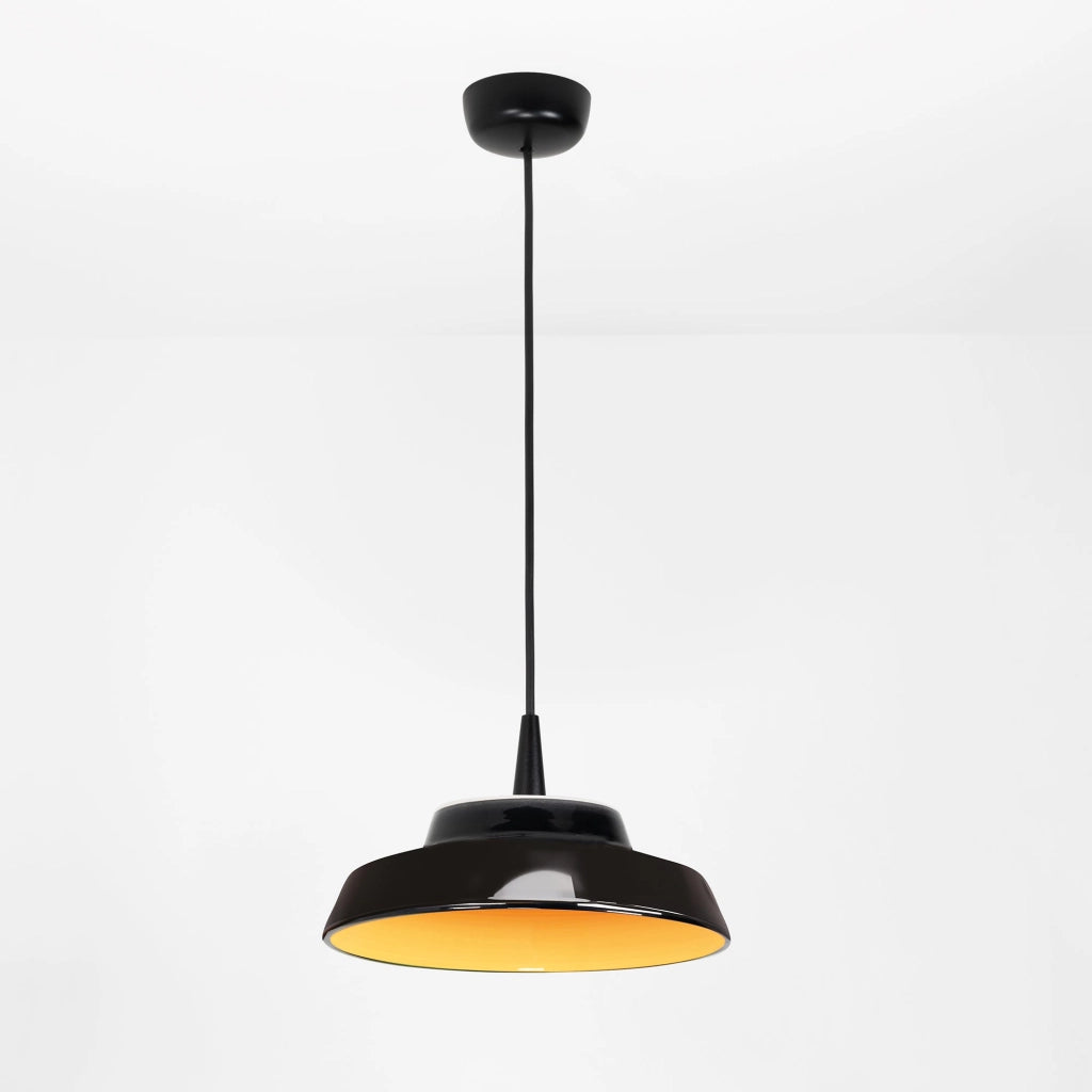Lampada a sospensione Circus Black by Karman con diffusore in ceramica giallo oro, tecnologia LED integrata, dimmerabile TRIAC, diametro 24 cm