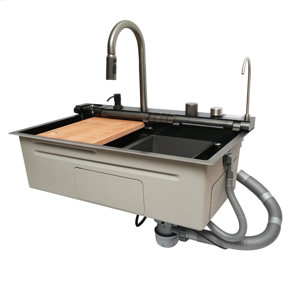 Lavello da cucina multifunzionale in acciaio inox con due rubinetti, display digitale della temperatura, due rubinetti a cascata, lavapentole, scolapiatti, vassoio, tagliere e accessori inclusi, dimensioni 75×46×22 cm.