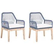 Set di 2 sedie da pranzo da esterno, struttura in polipropilene bianco e blu navy, gambe in legno di acacia, cuscini in poliestere, design moderno, rivestimenti sfoderabili, intreccio in corda