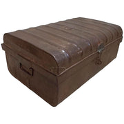 Valigia artigianale in metallo, 67x37x25h cm