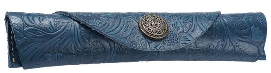 Tecnica - Tastiera Portapenna Manuale - Portapenna in Pelle - Portapenne per Scuola - Ufficio - Utilizzo Giornaliero - 18 x 3 cm - Adatto per 2 Pennarelli - Penna Portatile