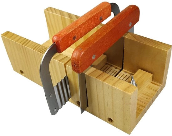 Strumento per tagliare il sapone, mescolare il sapone, attrezzatura per tagliare il sapone, tritacapsule per il self-made del sapone.