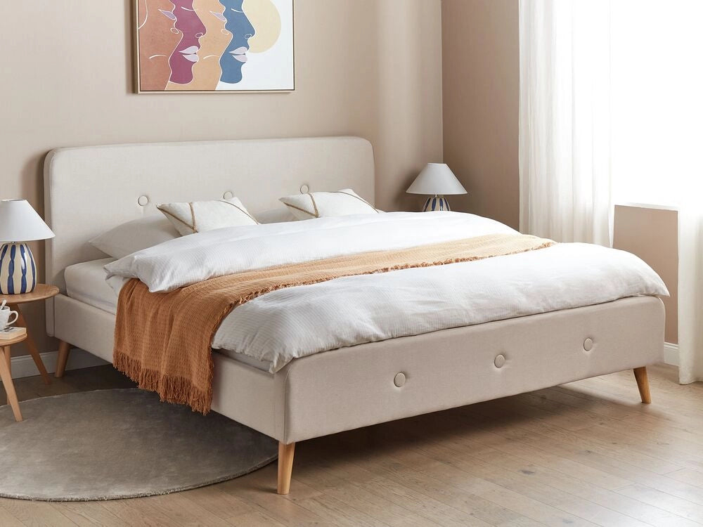 Letto a doghe Tessuto in poliestere beige Gambe in legno imbottite 180 x 200 cm Design moderno