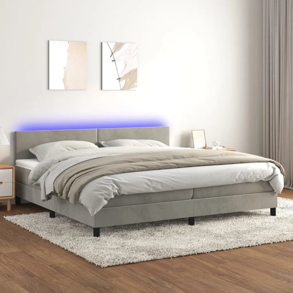 Letto a Molle con Materasso e LED Grigio Chiaro 200x200 cm Velluto 3134303