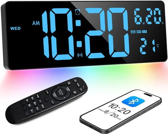Cronografo digitale 16,5" con sincronizzazione Bluetooth, display blu e luce di ambiente colorata. Mostra ora, temperatura, calendario, timer e sveglia, ideale per soggiorno, cucina e ufficio.