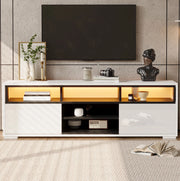 Mobile TV ULEVR 150x35x50 cm con LED USB, 2 ante push-to-open e vani aperti, bianco e nero
