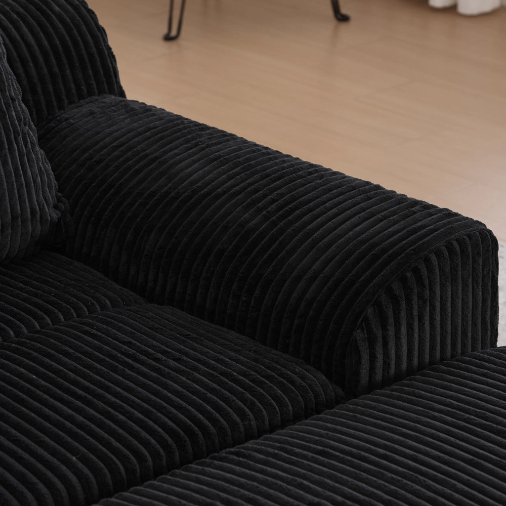 Poltrona Oversize con Poggiapiedi e Tasche Laterali; Seduta Profonda; Poltrona Imbottita in Velluto a Coste Nero
