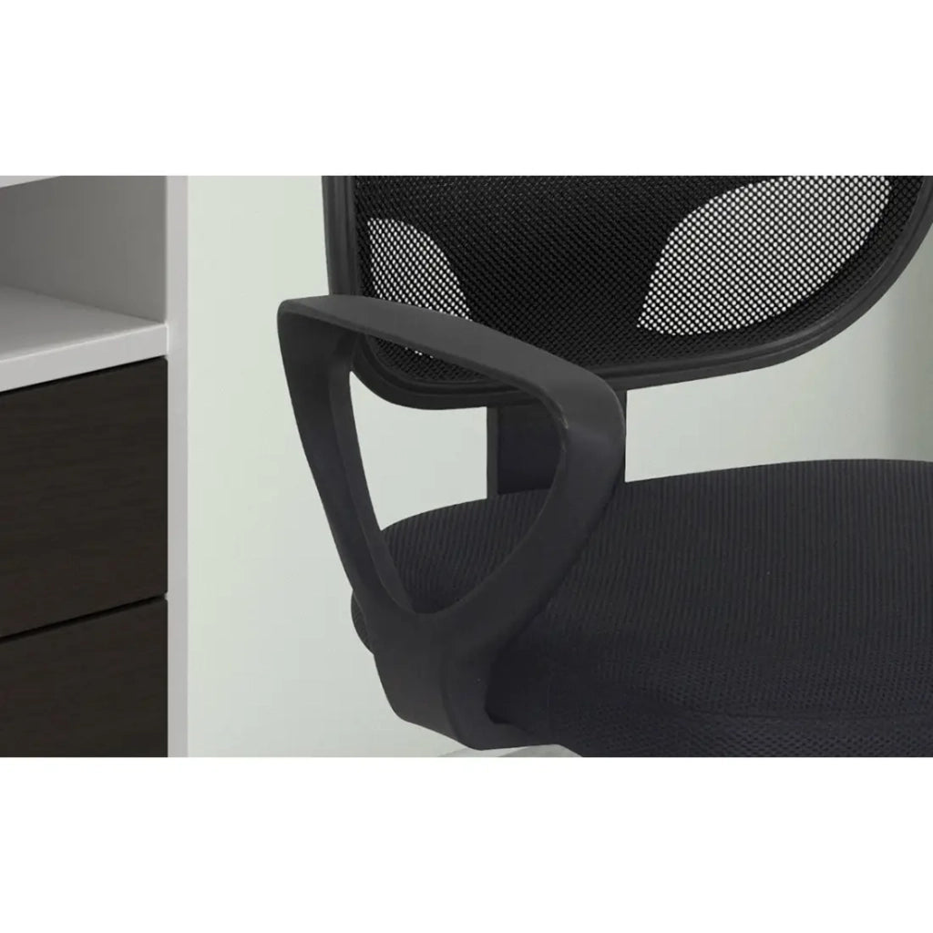 Sedia da ufficio IPOLIST – Tessuto a rete nero – Altezza regolabile 86-98 cm – Stile moderno ed ergonomico