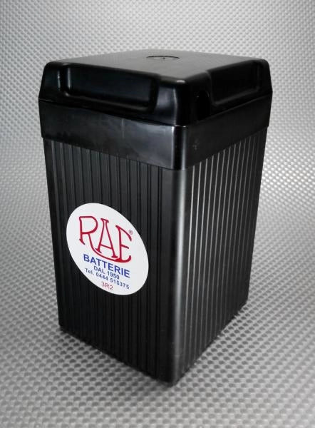 Batteria moto d'epoca RAE AGM 3R2 6V 9Ah