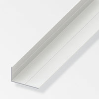 Angolare lati disuguali 2,5m in PVC